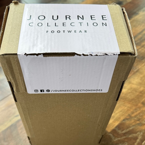 Journee Collection Black Heels with Ankle Tie - Picture 5 of 6